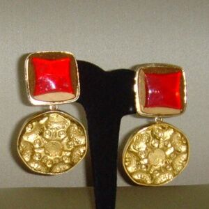 Kenneth J Lane KJL Gold-Tone and Red/Burgundy Dangle Clip-on Earrings